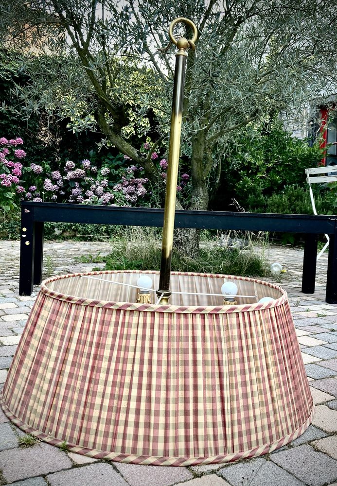 Magnifique suspension en m�tal dor�, 6 ampoules
60 Sainte-Olive (01)