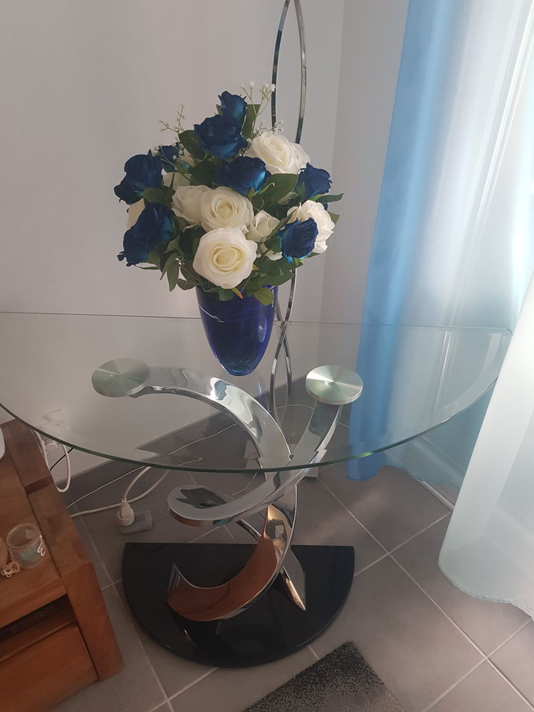 Magnifique table en verre trompe chrome 110 Six-Fours-les-Plages (83)