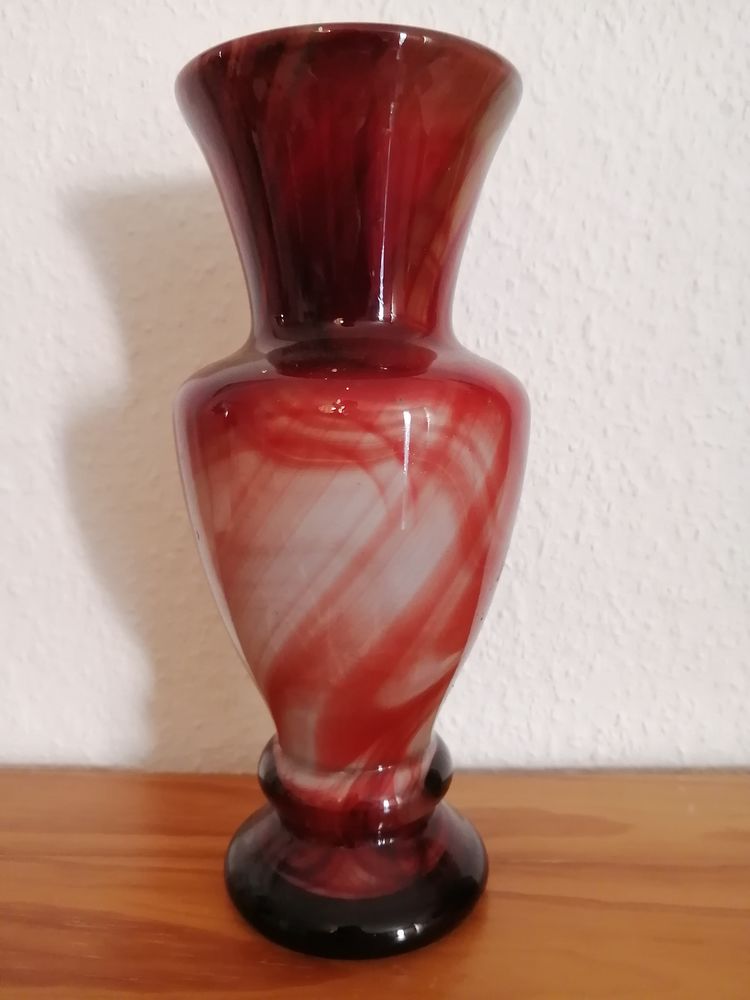 Magnifique vase Pop Art, verre sulfur� 35 Habsheim (68)