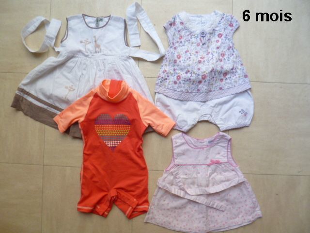 maillot ANTI  UV - 5.6 mois, robes 6 mois.... 4 Martigues (13)