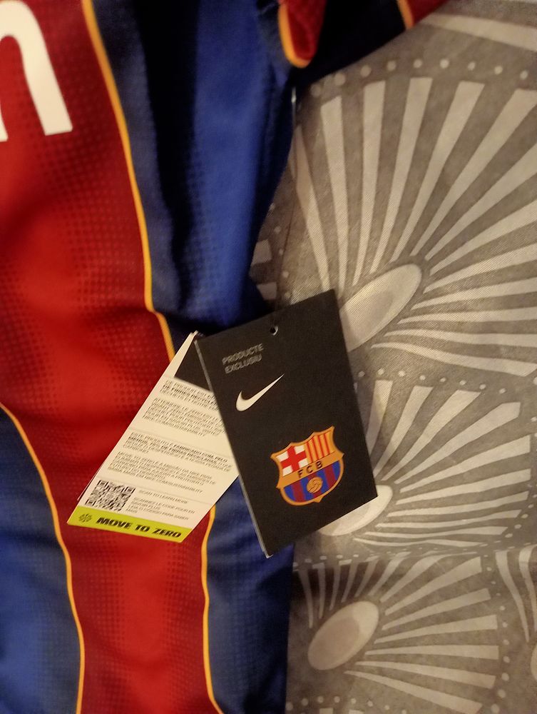 Lot maillot authentique Barcelone 50 Jonqui�res (84)