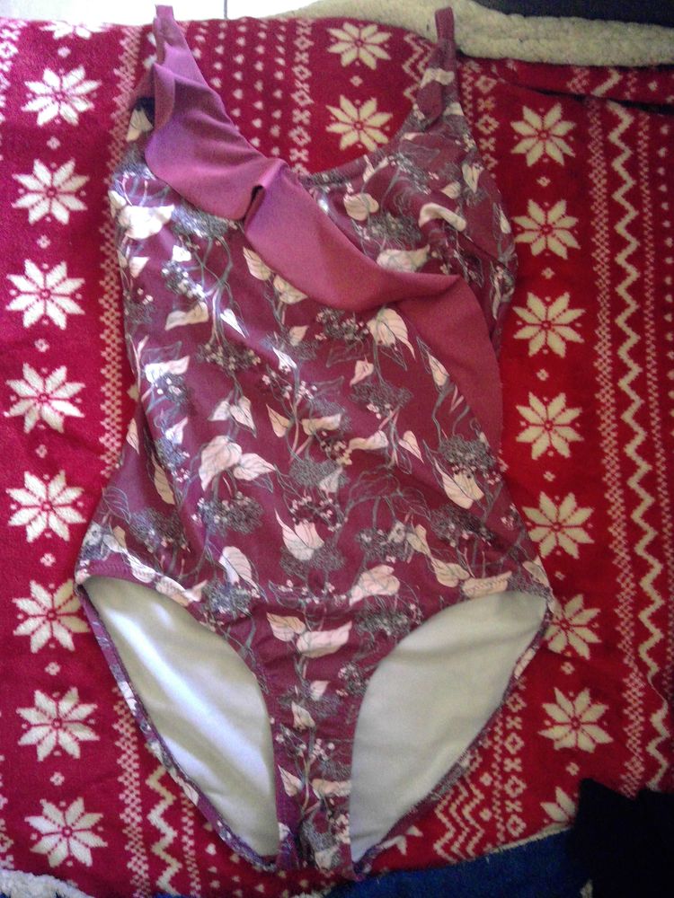 Maillot de bain  Esmara  neuf 3 Marseille 11 (13)