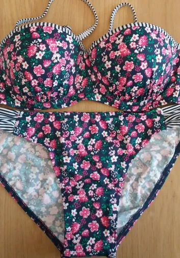 Maillot de bain fleuri fleuri liberty ESPRIT neuf T 38 - 40 20 Domart-en-Ponthieu (80)