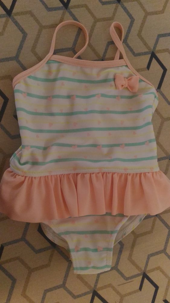 Maillot de bain rose 1 pi�ce de marque   mes petits cailloux 4 Savigny-sur-Orge (91)