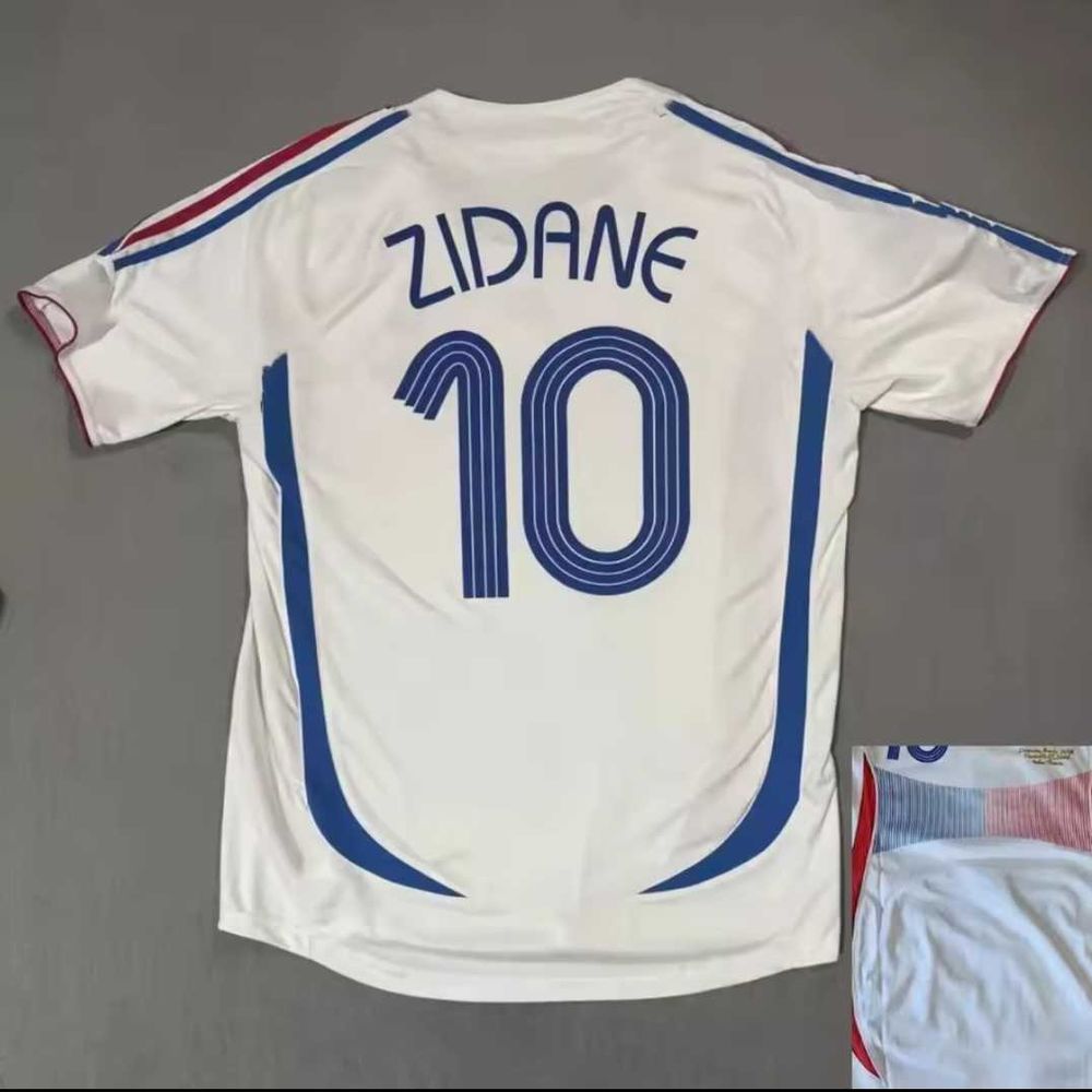un maillot de l �quipe de France de football de Zidane 50 Gap (05)