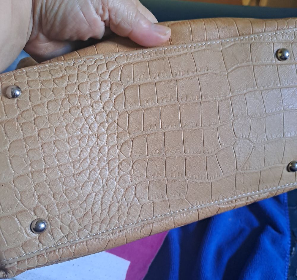 Sac a main ancien tr�s bon �tat 15 Le Blanc (36)