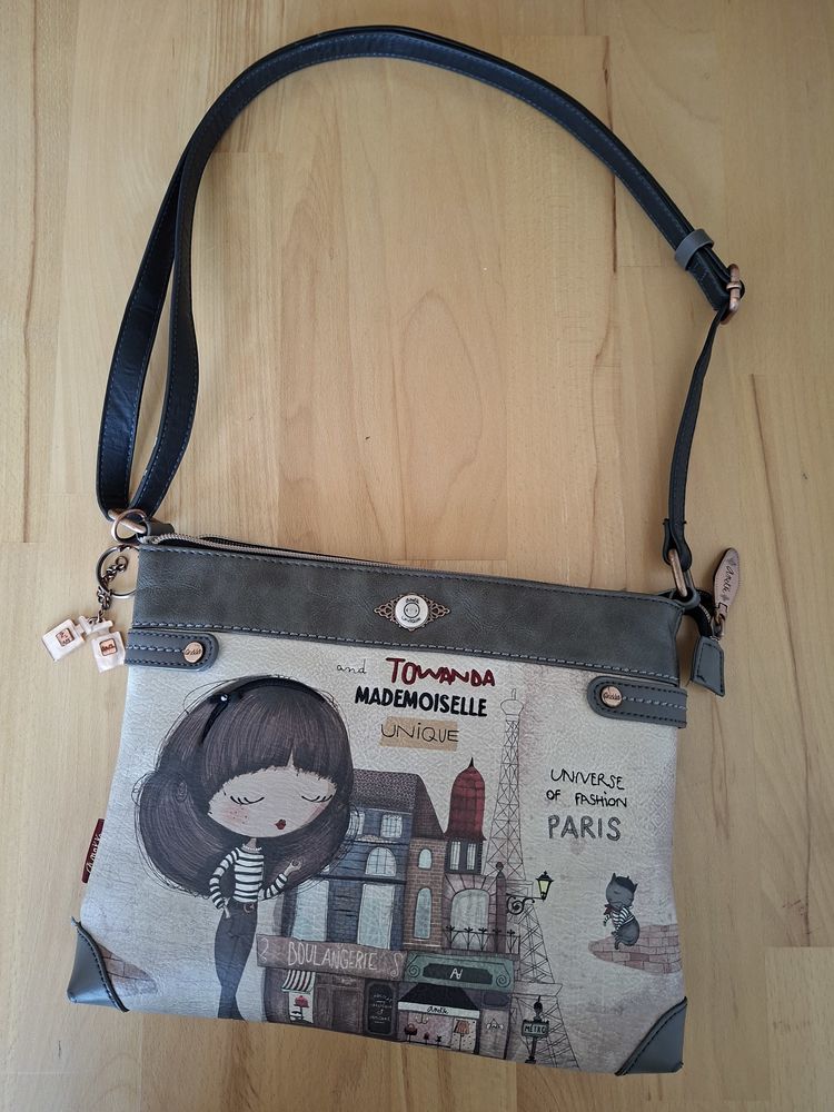 Sac � main Anekke 23 Ch�tillon-en-Bazois (58)