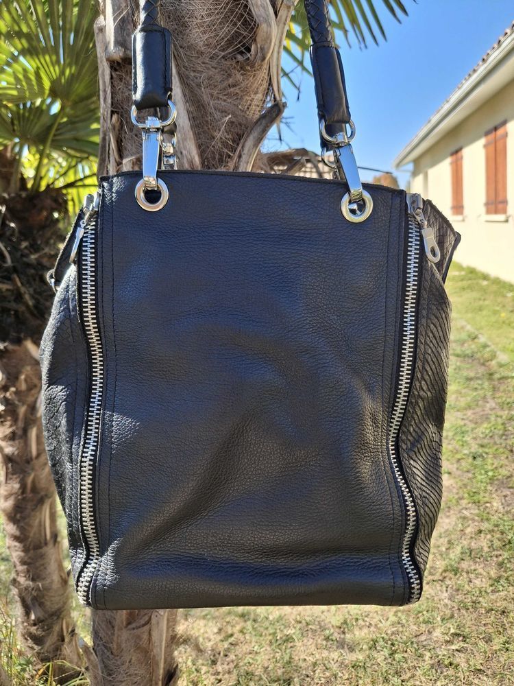 sac �  main Barbara Rihl 120 Le Taillan-M�doc (33)