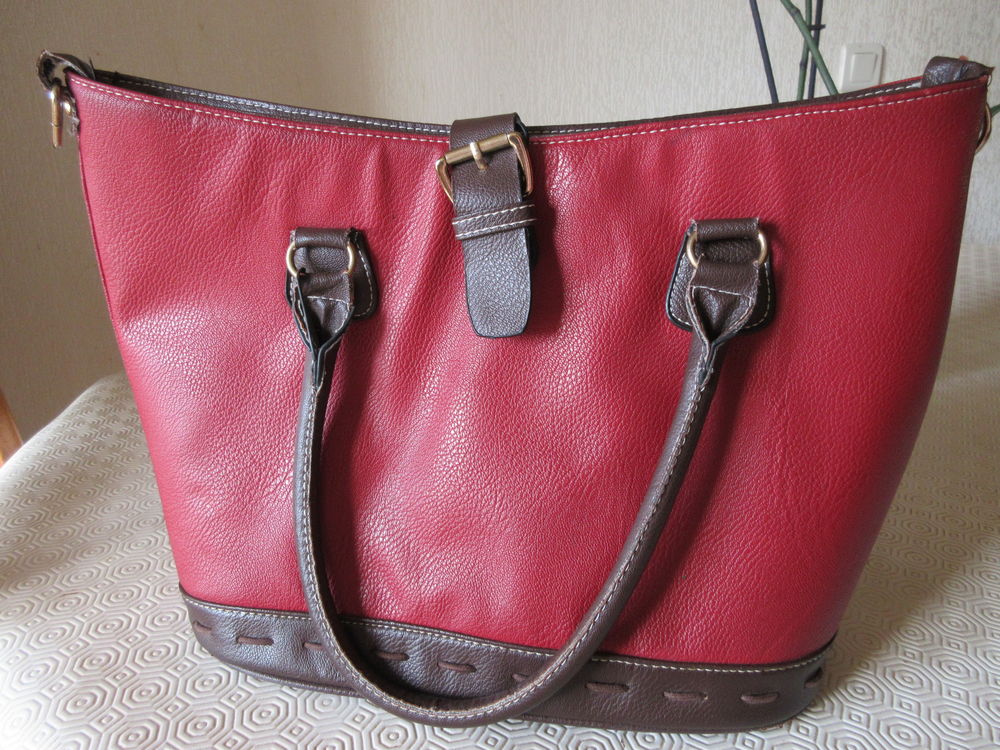 Sac � main bicolore 10 Le Cr�s (34)