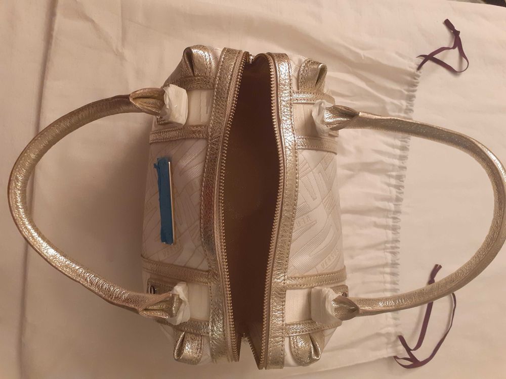 SAC �� MAIN CABAS VERSUS VERSACE 100 Paris 19 (75)