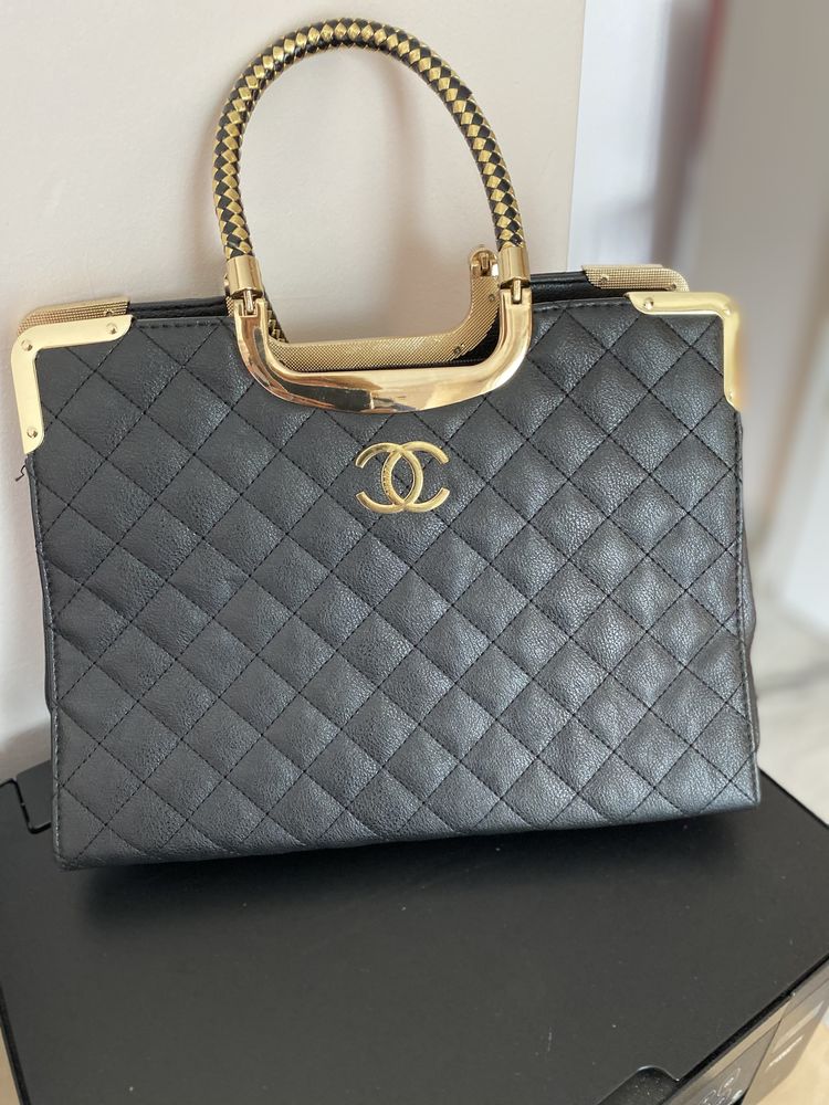 sac � main cuir noir 100 Cannes (06)