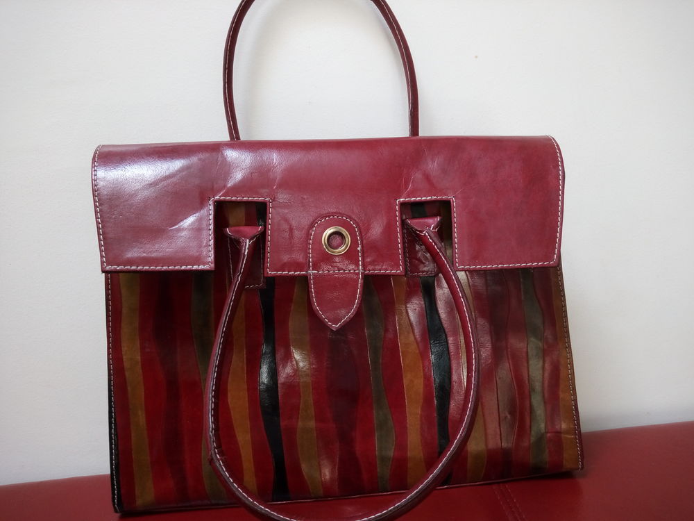 Sac � main pur cuir ray� 20 Montreuil (93)