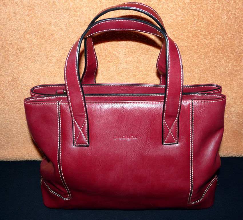 Sac � Main en Cuir Rouge du tout d�but des ann�es 2000, Neuf 40 Gravelines (59)
