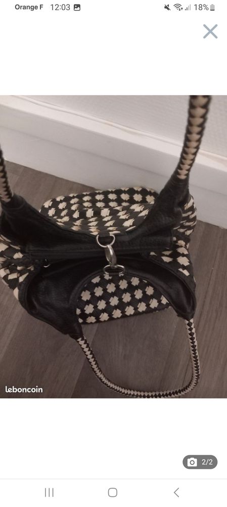 Sac a main en cuir vintage pra.da 100 Mont-Saint-Aignan (76)