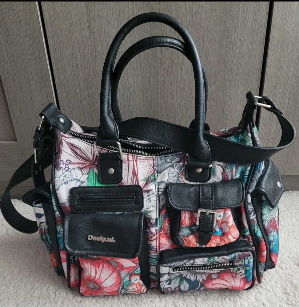 Sac �  main Desigual original 15 Bagneux (92)