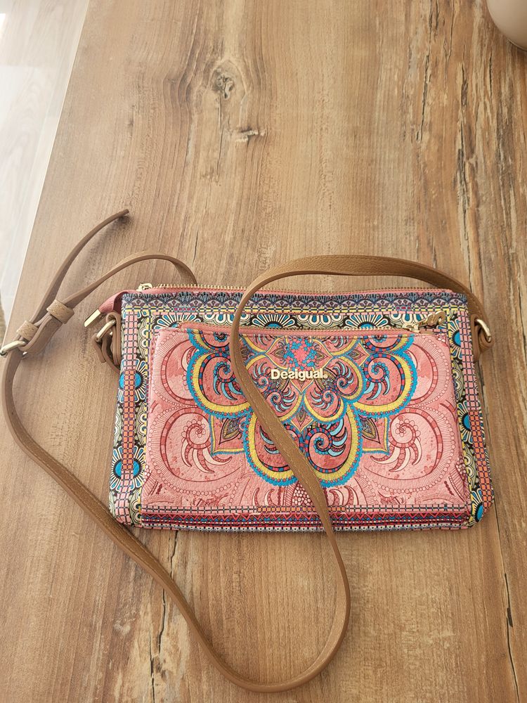 Sac � main Desigual 25 Carpentras (84)