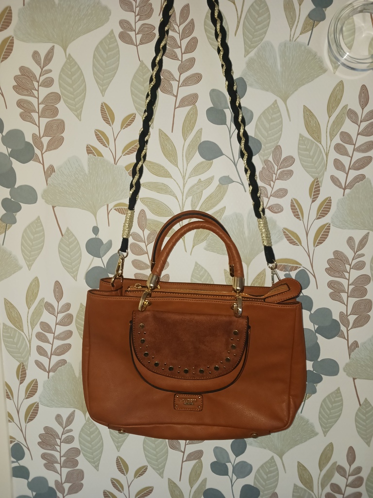 Sac � Main �l�gant en Cuir Marron avec Bandouli�re 15 Thourotte (60)