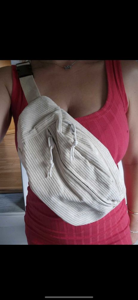 sac �  main femme tendance 13 Limay (78)