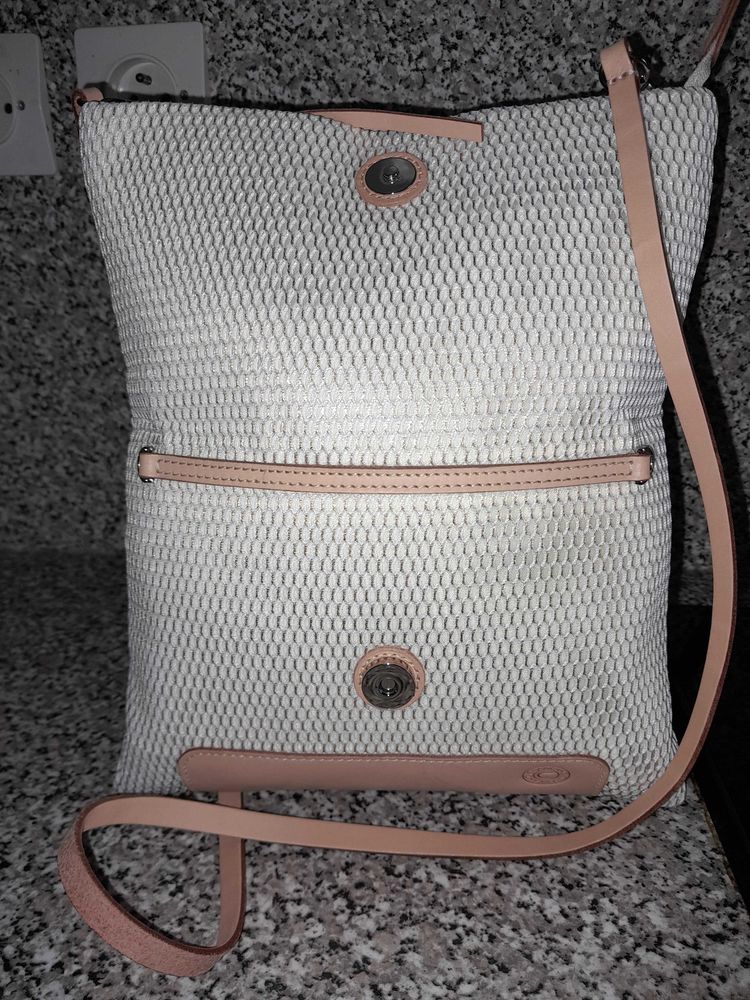 sac �  main femme 50 Marseille 8 (13)