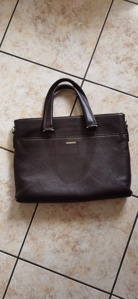 Sac � main homme 20 Dijon (21)