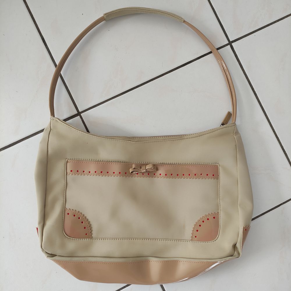 Sac � main KOOKA� 10 Laval (53)