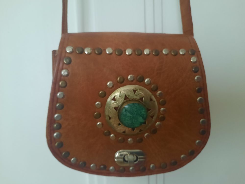 Sac � main pour femme en cuir 15 Nice (06)