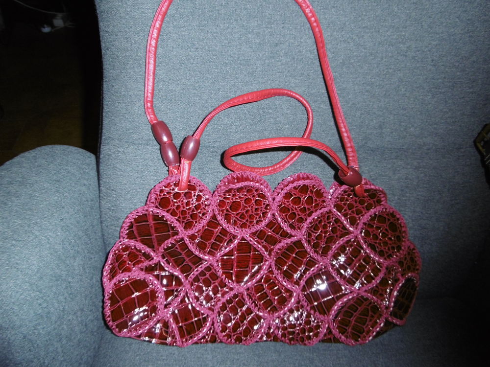 sac � main simili cuir, brillant, original, neuf 15 Villars-les-Dombes (01)
