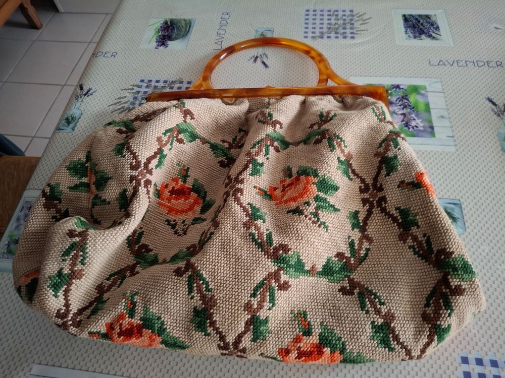 Sac � main vintage fabrication artisanale 100 Neuville-Saint-R�my (59)