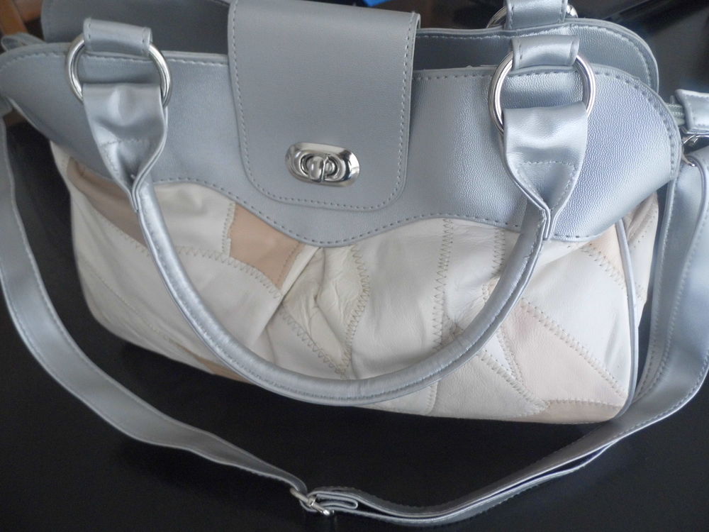 Sac � main 
10 Saint-Brieuc (22)