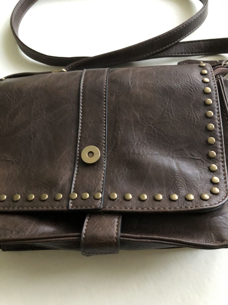 Sac � main 10 Paris 14 (75)