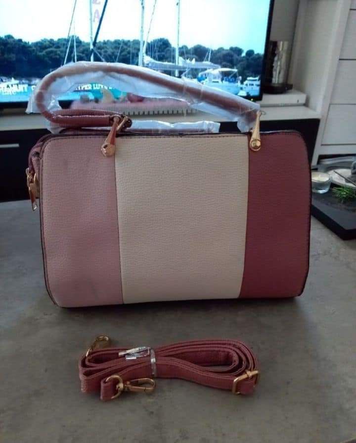 sac a main 10 Leuville-sur-Orge (91)