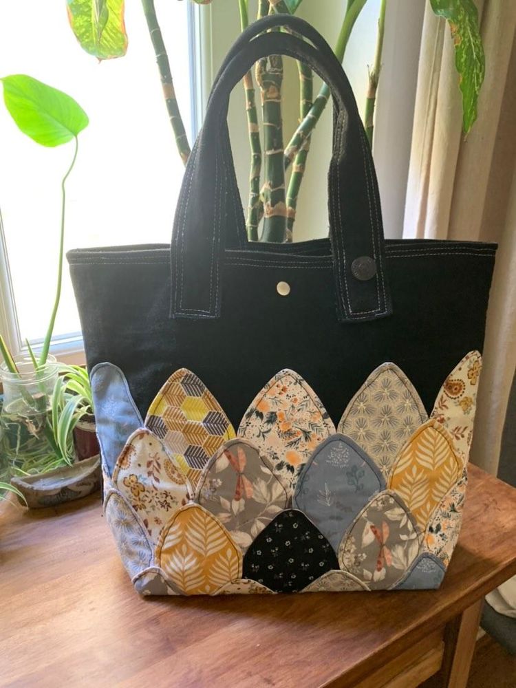 Sac � main 25 M�con (71)