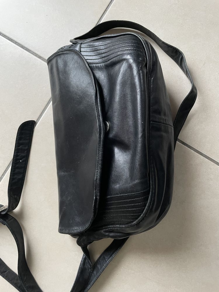 Sac � main 20 Milly-la-For�t (91)