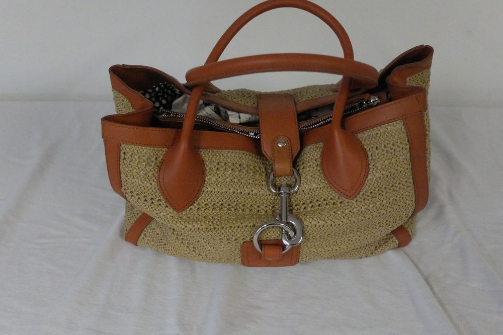 sac � main 10 Bourgbarr� (35)