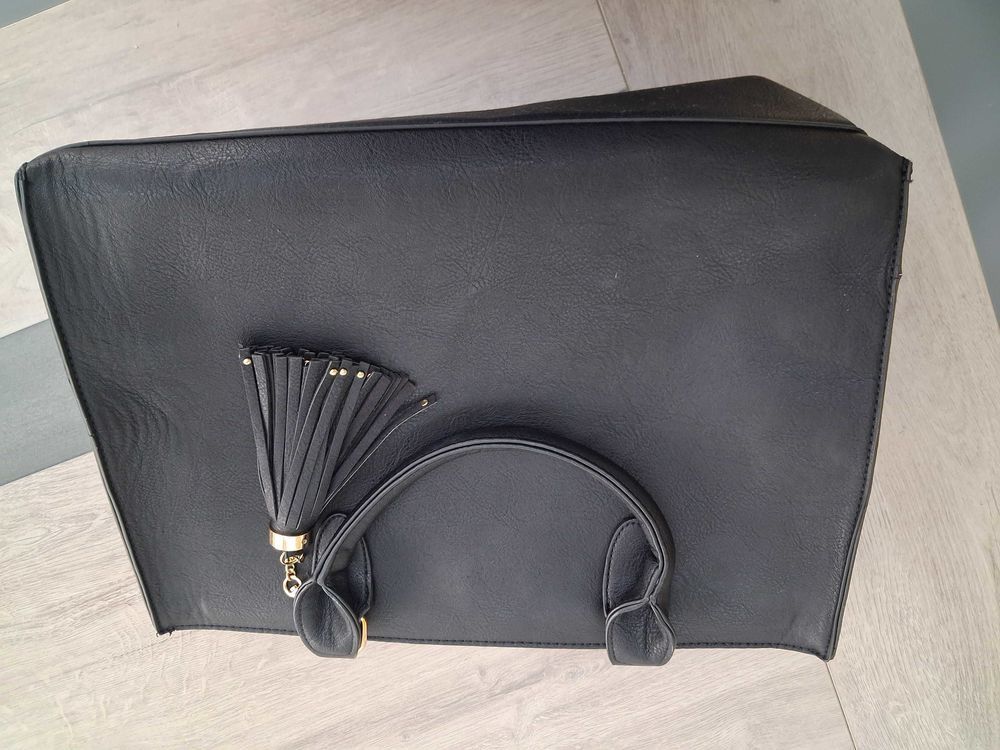 sac a main 10 Parign�-le-P�lin (72)