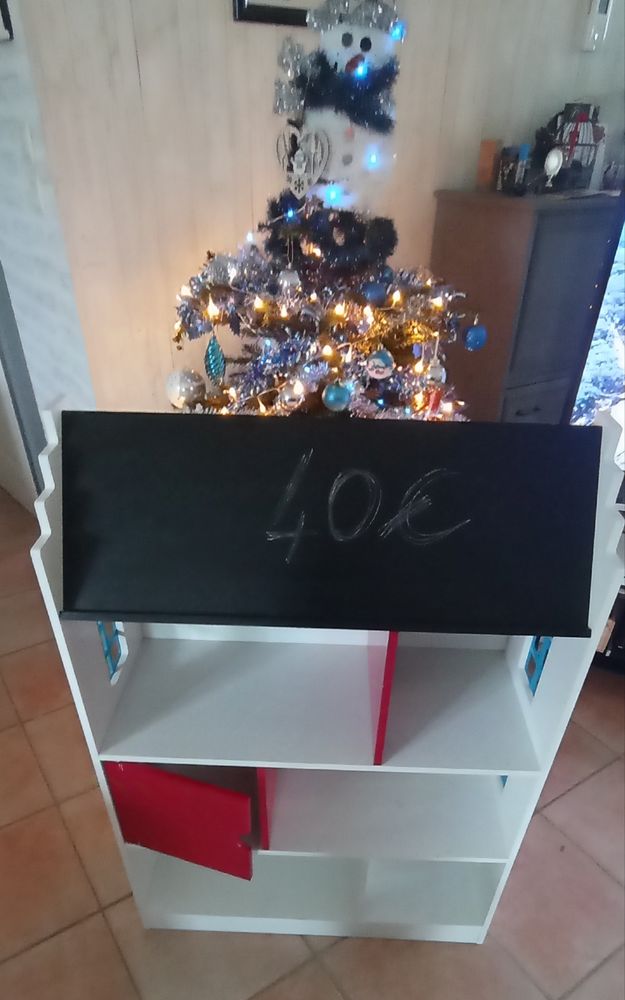 Maison biblioth�que avec toit en tableau craie 40 Barsac (33)