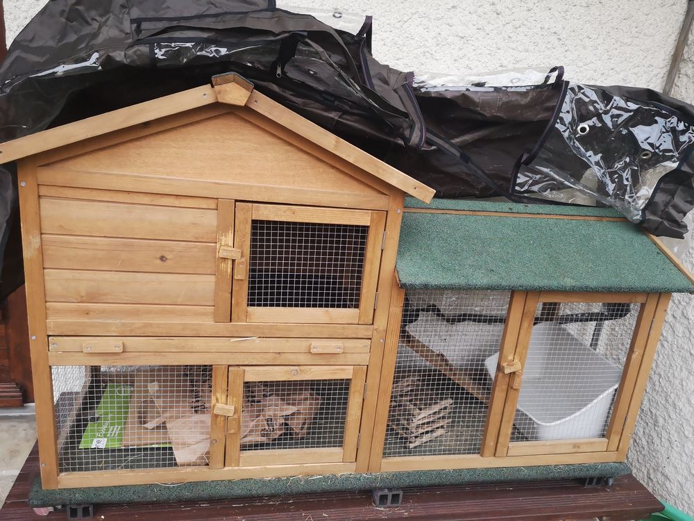 Maison en bois pour lapin 90 Noisy-le-Grand (93)
