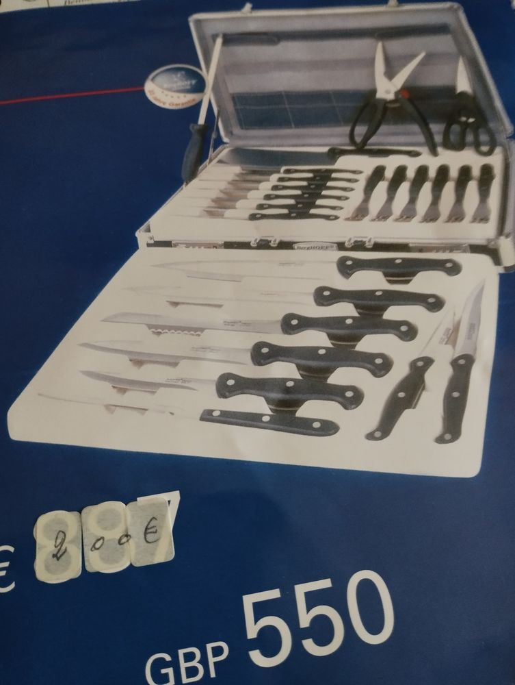 MALETTE DE COUTEAUX 150 Verri�res (10)