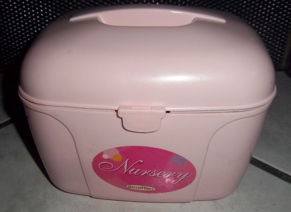 Malette Nursery Ecoiffier 3 Colombier-Fontaine (25)