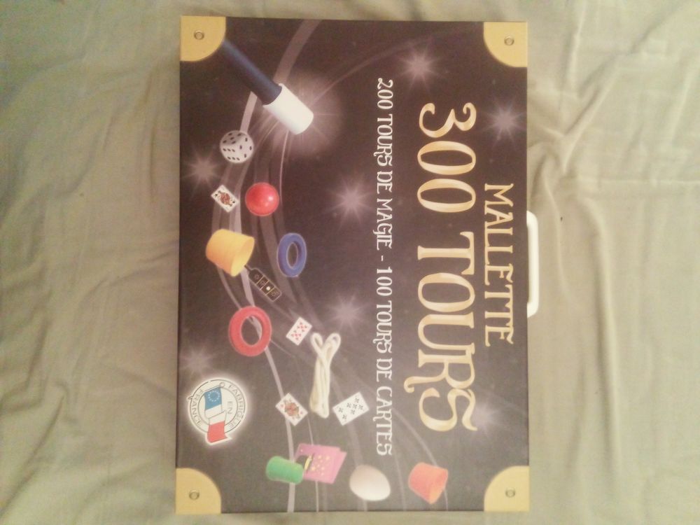 Malette 300 tours de magie. 25 Schiltigheim (67)