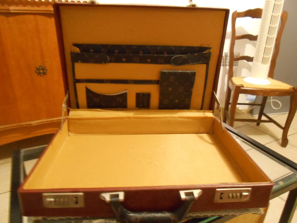 Malette de voyage 50 Pia (66)