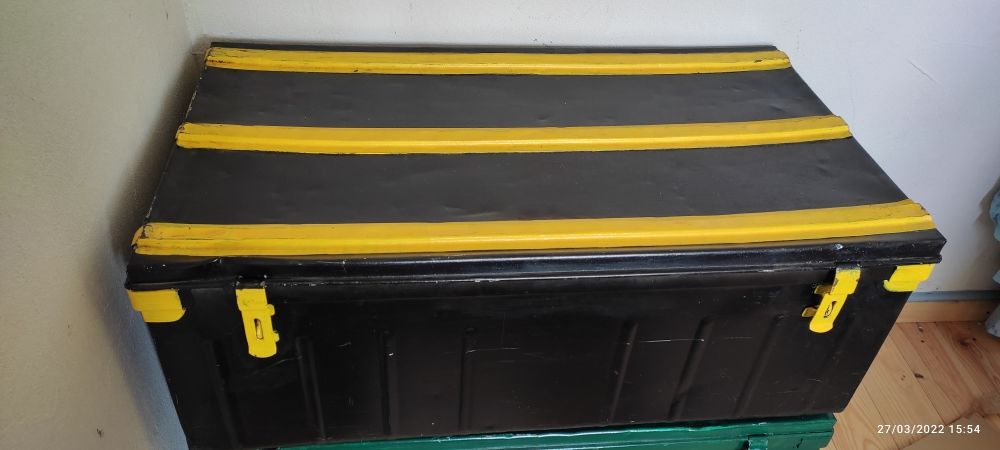 malle ou cantine 80 Toulouse (31)