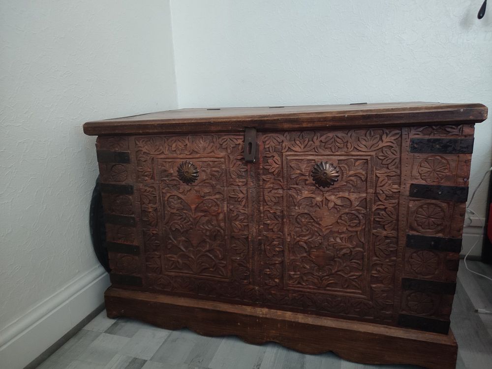 Malle indienne en bois massif 250 Valenciennes (59)