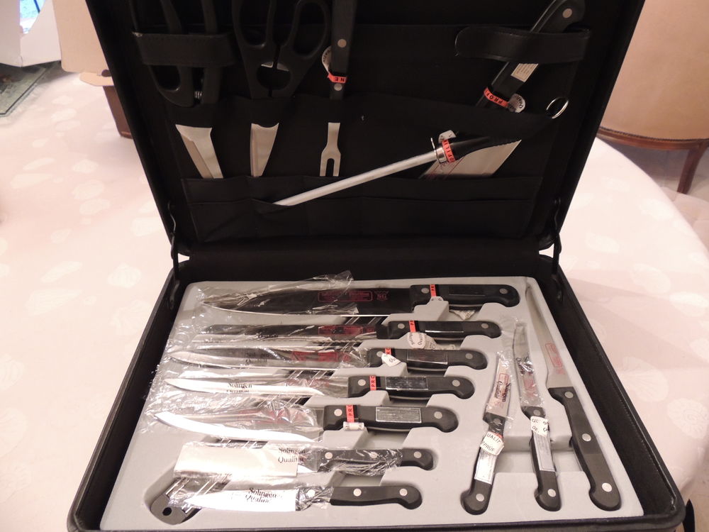 Mallette  couteaux 100 Pornic (44)