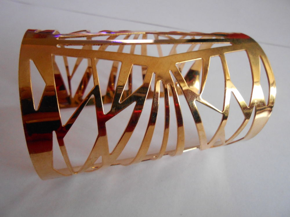 MANCHETTES BRACELET 12 Chevigny-Saint-Sauveur (21)