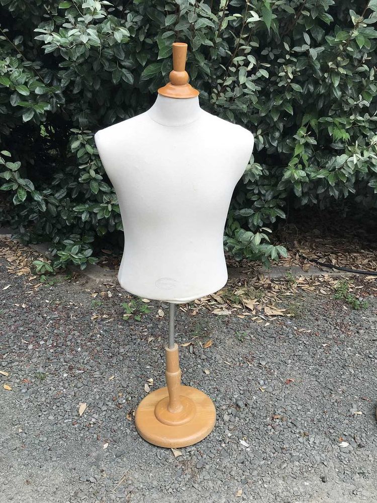 Mannequin 60 Ro�z�-sur-Sarthe (72)