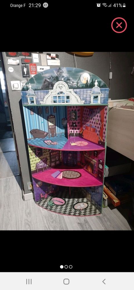 manoir des monster high 90 Bordeaux (77)