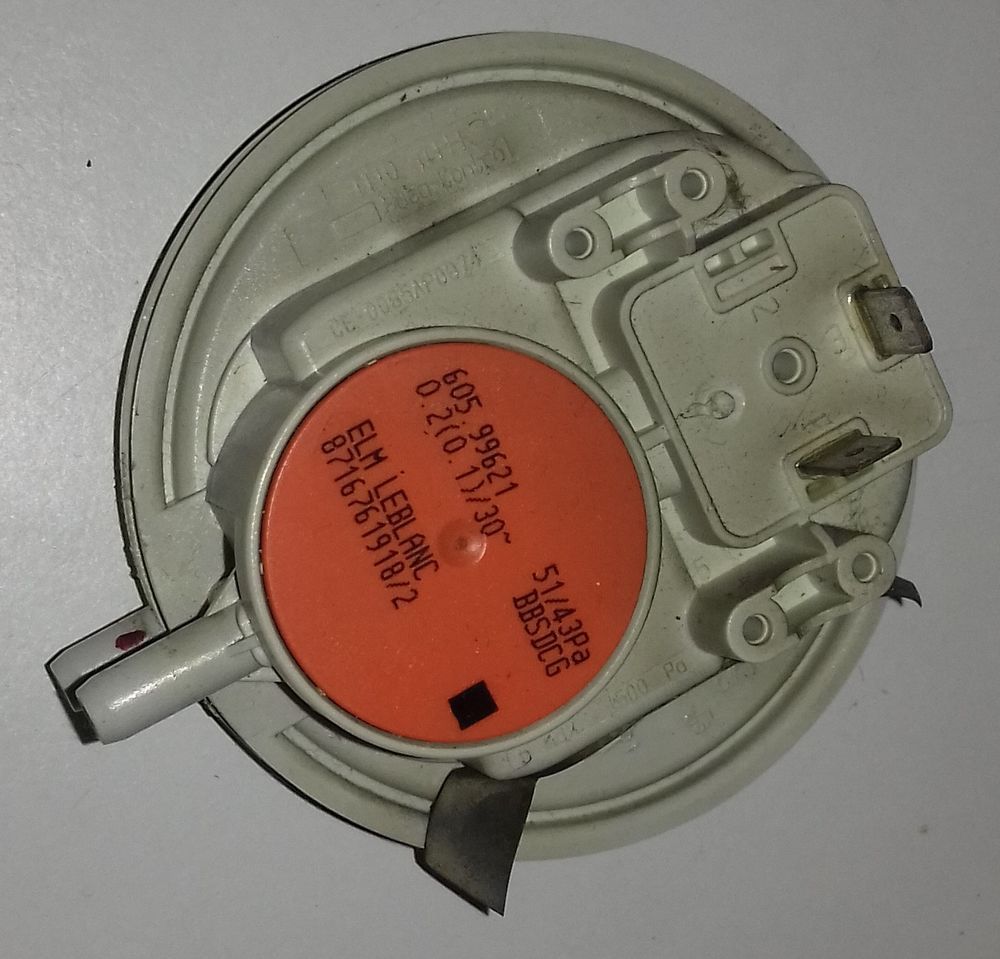 Manostat diff�rentiel ELM 30 Poey-de-Lescar (64)