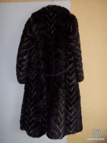 MANTEAU ACRYLIQUE 30 Toulouse (31)