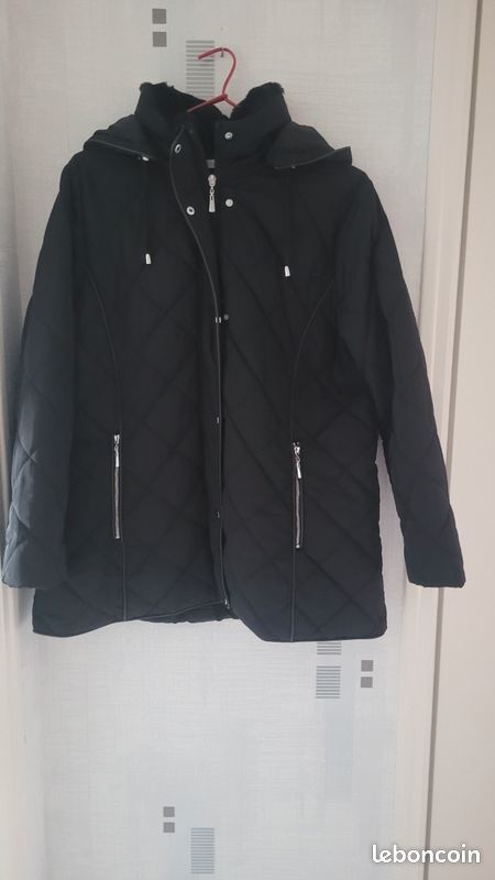 Manteau Armand Thiery ( comme neuf) 70 Bar-sur-Seine (10)